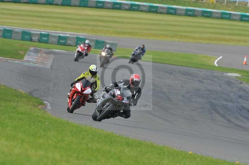 Motorcycle action photographs;anglesey circuit;anglesey trackday photographs;event digital images;eventdigitalimages;no limits trackday;oulton park circuit cheshire;peter wileman photography;trackday;trackday digital images;trackday photos;ty croes circuit wales