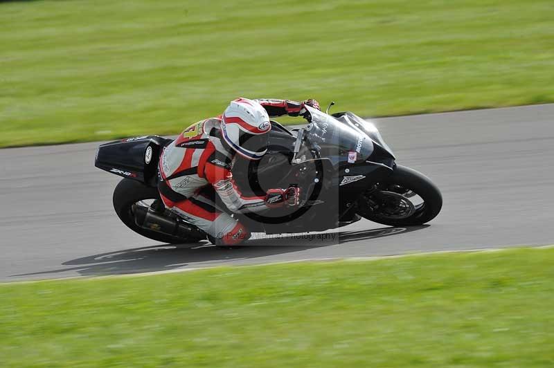 Motorcycle action photographs;anglesey circuit;anglesey trackday photographs;event digital images;eventdigitalimages;no limits trackday;oulton park circuit cheshire;peter wileman photography;trackday;trackday digital images;trackday photos;ty croes circuit wales