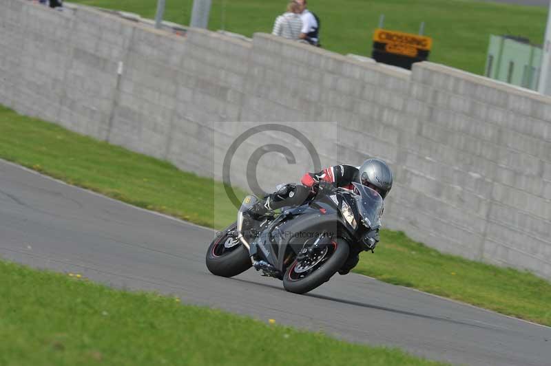 Motorcycle action photographs;anglesey circuit;anglesey trackday photographs;event digital images;eventdigitalimages;no limits trackday;oulton park circuit cheshire;peter wileman photography;trackday;trackday digital images;trackday photos;ty croes circuit wales