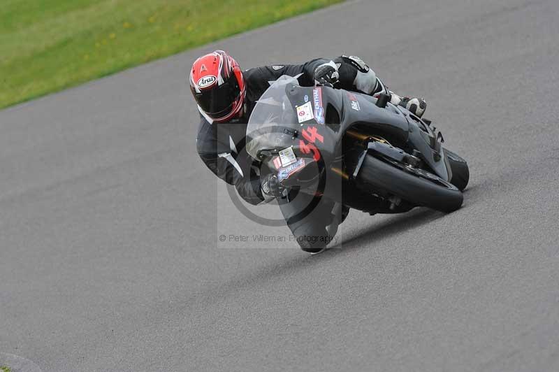 Motorcycle action photographs;anglesey circuit;anglesey trackday photographs;event digital images;eventdigitalimages;no limits trackday;oulton park circuit cheshire;peter wileman photography;trackday;trackday digital images;trackday photos;ty croes circuit wales