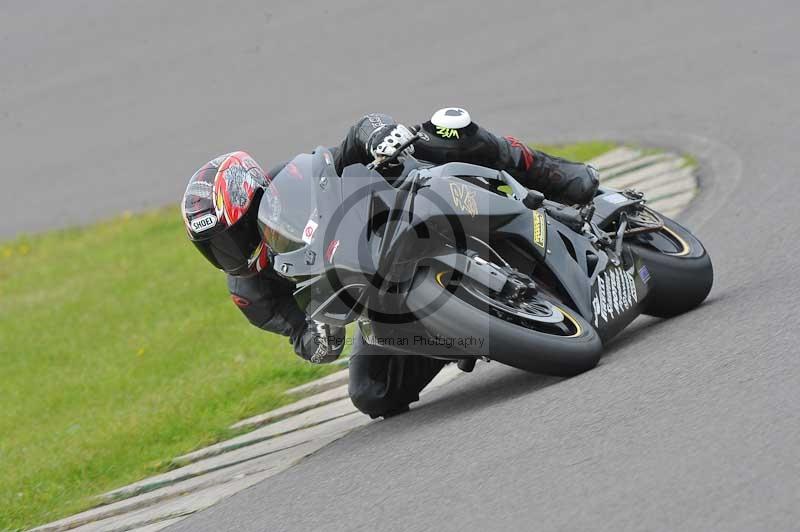 Motorcycle action photographs;anglesey circuit;anglesey trackday photographs;event digital images;eventdigitalimages;no limits trackday;oulton park circuit cheshire;peter wileman photography;trackday;trackday digital images;trackday photos;ty croes circuit wales