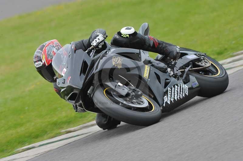 Motorcycle action photographs;anglesey circuit;anglesey trackday photographs;event digital images;eventdigitalimages;no limits trackday;oulton park circuit cheshire;peter wileman photography;trackday;trackday digital images;trackday photos;ty croes circuit wales