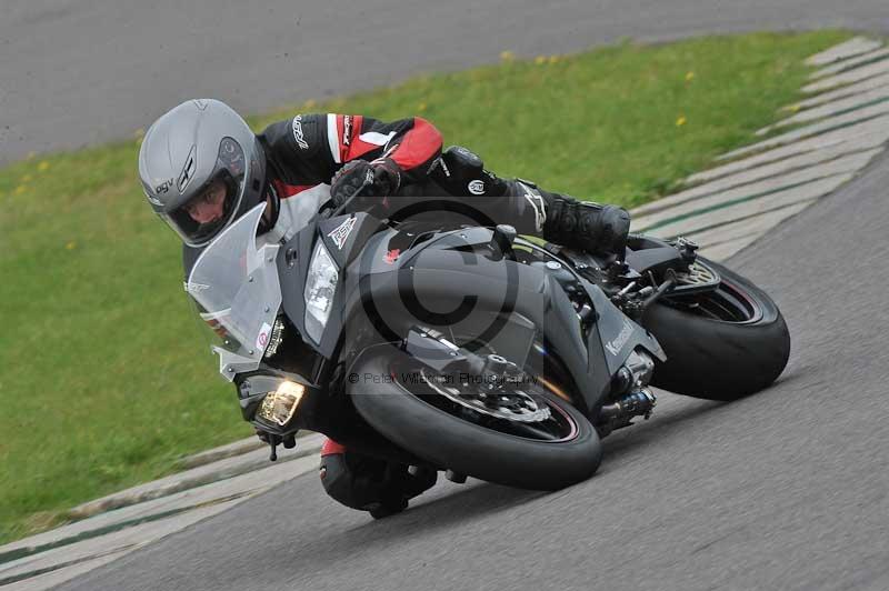 Motorcycle action photographs;anglesey circuit;anglesey trackday photographs;event digital images;eventdigitalimages;no limits trackday;oulton park circuit cheshire;peter wileman photography;trackday;trackday digital images;trackday photos;ty croes circuit wales