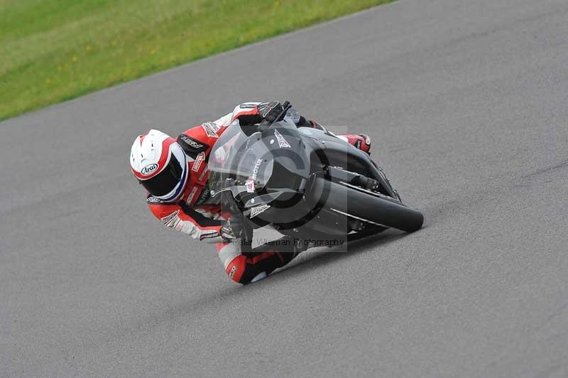 Motorcycle action photographs;anglesey circuit;anglesey trackday photographs;event digital images;eventdigitalimages;no limits trackday;oulton park circuit cheshire;peter wileman photography;trackday;trackday digital images;trackday photos;ty croes circuit wales