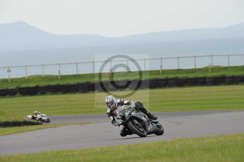 Motorcycle action photographs;anglesey circuit;anglesey trackday photographs;event digital images;eventdigitalimages;no limits trackday;oulton park circuit cheshire;peter wileman photography;trackday;trackday digital images;trackday photos;ty croes circuit wales