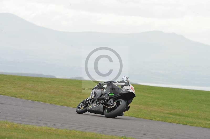 Motorcycle action photographs;anglesey circuit;anglesey trackday photographs;event digital images;eventdigitalimages;no limits trackday;oulton park circuit cheshire;peter wileman photography;trackday;trackday digital images;trackday photos;ty croes circuit wales