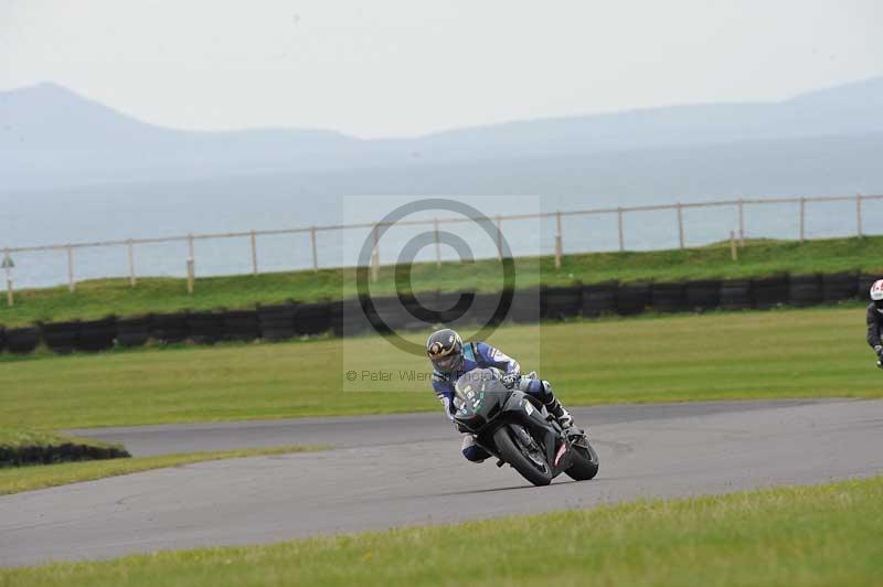 Motorcycle action photographs;anglesey circuit;anglesey trackday photographs;event digital images;eventdigitalimages;no limits trackday;oulton park circuit cheshire;peter wileman photography;trackday;trackday digital images;trackday photos;ty croes circuit wales