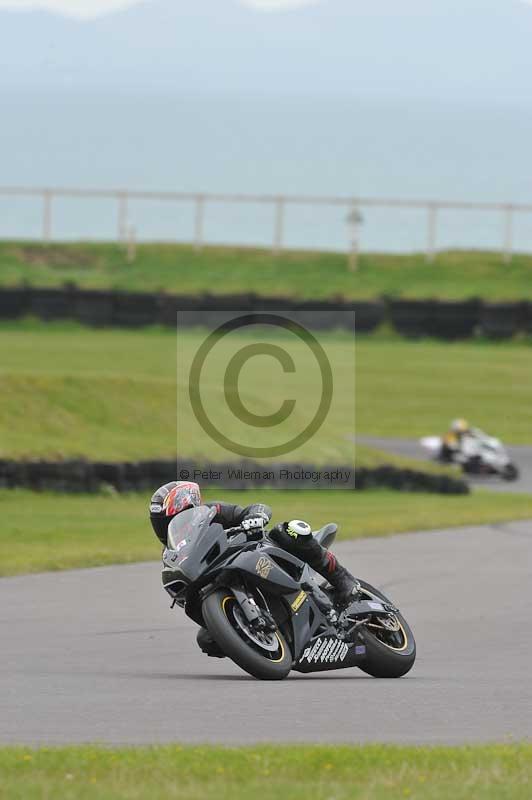 Motorcycle action photographs;anglesey circuit;anglesey trackday photographs;event digital images;eventdigitalimages;no limits trackday;oulton park circuit cheshire;peter wileman photography;trackday;trackday digital images;trackday photos;ty croes circuit wales