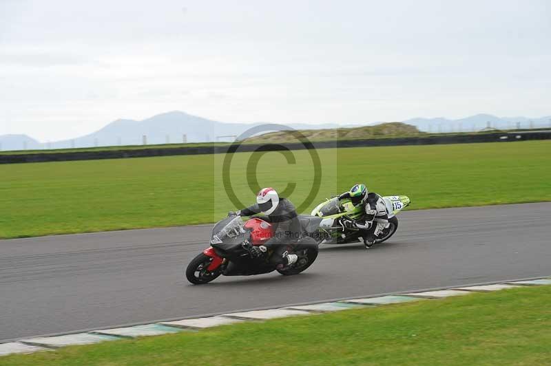 Motorcycle action photographs;anglesey circuit;anglesey trackday photographs;event digital images;eventdigitalimages;no limits trackday;oulton park circuit cheshire;peter wileman photography;trackday;trackday digital images;trackday photos;ty croes circuit wales