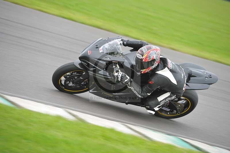 Motorcycle action photographs;anglesey circuit;anglesey trackday photographs;event digital images;eventdigitalimages;no limits trackday;oulton park circuit cheshire;peter wileman photography;trackday;trackday digital images;trackday photos;ty croes circuit wales