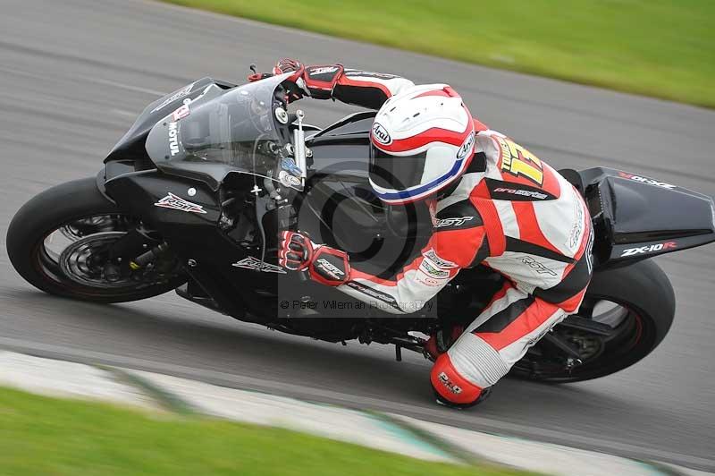 Motorcycle action photographs;anglesey circuit;anglesey trackday photographs;event digital images;eventdigitalimages;no limits trackday;oulton park circuit cheshire;peter wileman photography;trackday;trackday digital images;trackday photos;ty croes circuit wales