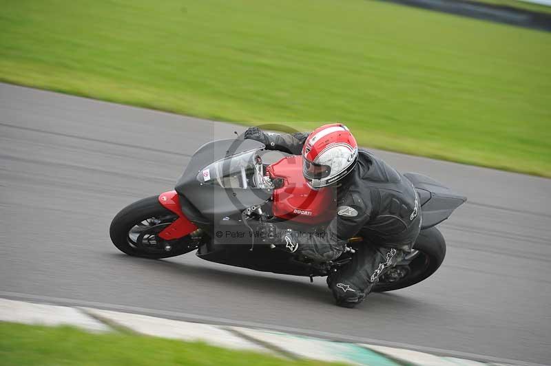 Motorcycle action photographs;anglesey circuit;anglesey trackday photographs;event digital images;eventdigitalimages;no limits trackday;oulton park circuit cheshire;peter wileman photography;trackday;trackday digital images;trackday photos;ty croes circuit wales