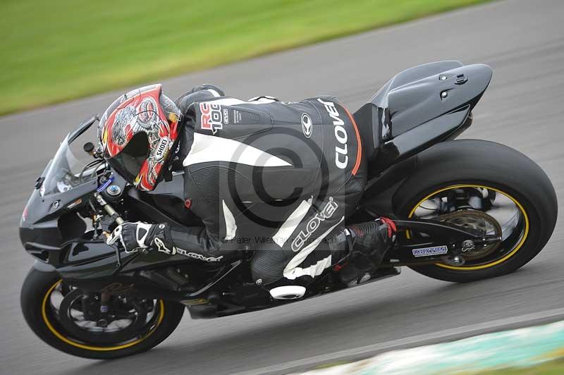 Motorcycle action photographs;anglesey circuit;anglesey trackday photographs;event digital images;eventdigitalimages;no limits trackday;oulton park circuit cheshire;peter wileman photography;trackday;trackday digital images;trackday photos;ty croes circuit wales