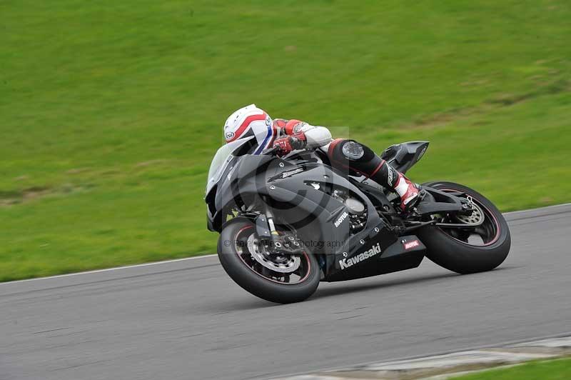 Motorcycle action photographs;anglesey circuit;anglesey trackday photographs;event digital images;eventdigitalimages;no limits trackday;oulton park circuit cheshire;peter wileman photography;trackday;trackday digital images;trackday photos;ty croes circuit wales