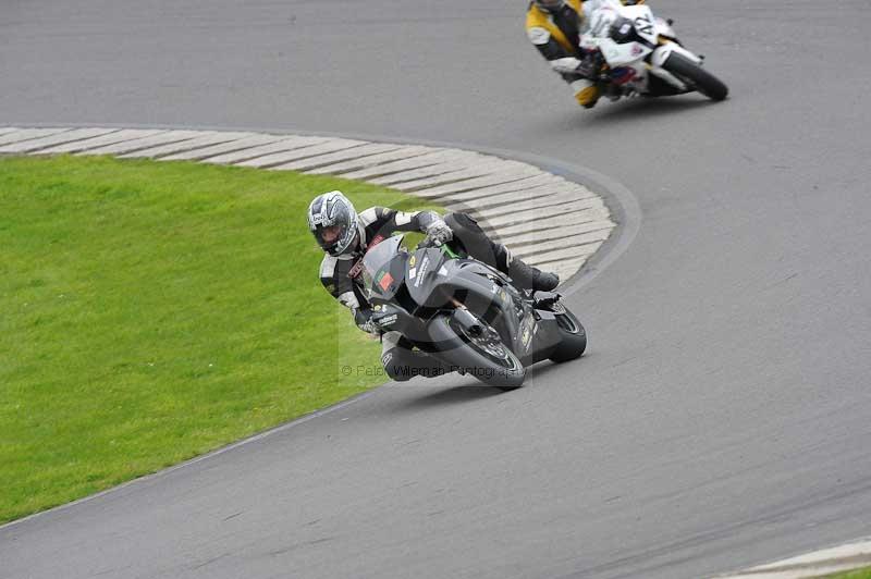 Motorcycle action photographs;anglesey circuit;anglesey trackday photographs;event digital images;eventdigitalimages;no limits trackday;oulton park circuit cheshire;peter wileman photography;trackday;trackday digital images;trackday photos;ty croes circuit wales