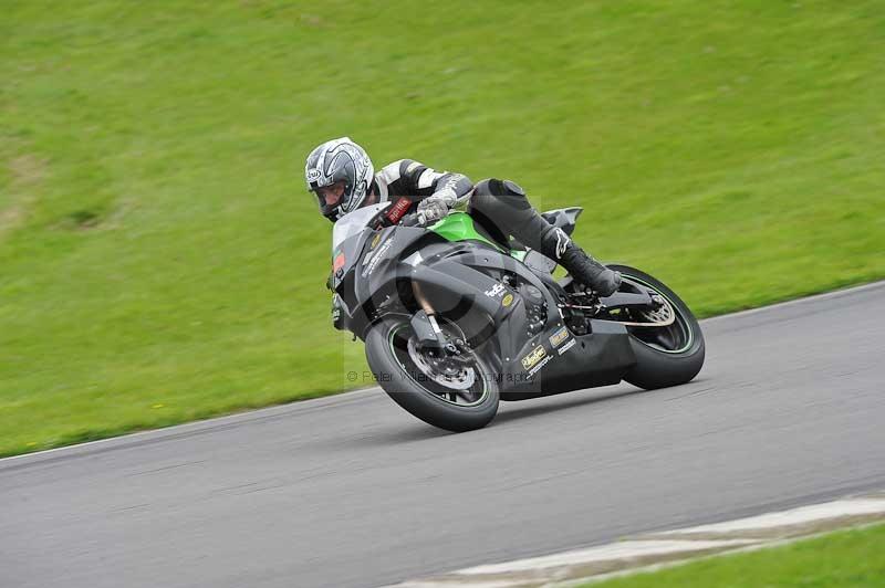 Motorcycle action photographs;anglesey circuit;anglesey trackday photographs;event digital images;eventdigitalimages;no limits trackday;oulton park circuit cheshire;peter wileman photography;trackday;trackday digital images;trackday photos;ty croes circuit wales