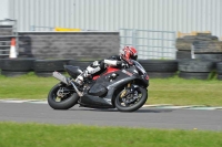 Motorcycle-action-photographs;anglesey-circuit;anglesey-trackday-photographs;event-digital-images;eventdigitalimages;no-limits-trackday;oulton-park-circuit-cheshire;peter-wileman-photography;trackday;trackday-digital-images;trackday-photos;ty-croes-circuit-wales