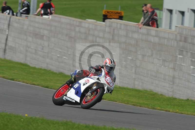 Motorcycle action photographs;anglesey circuit;anglesey trackday photographs;event digital images;eventdigitalimages;no limits trackday;oulton park circuit cheshire;peter wileman photography;trackday;trackday digital images;trackday photos;ty croes circuit wales