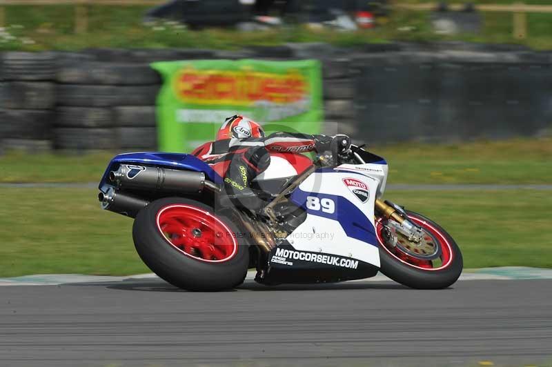 Motorcycle action photographs;anglesey circuit;anglesey trackday photographs;event digital images;eventdigitalimages;no limits trackday;oulton park circuit cheshire;peter wileman photography;trackday;trackday digital images;trackday photos;ty croes circuit wales