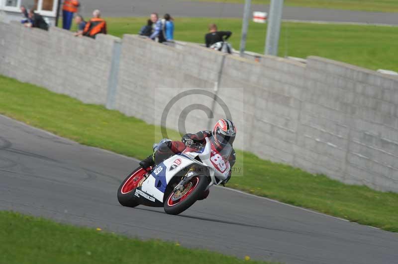 Motorcycle action photographs;anglesey circuit;anglesey trackday photographs;event digital images;eventdigitalimages;no limits trackday;oulton park circuit cheshire;peter wileman photography;trackday;trackday digital images;trackday photos;ty croes circuit wales