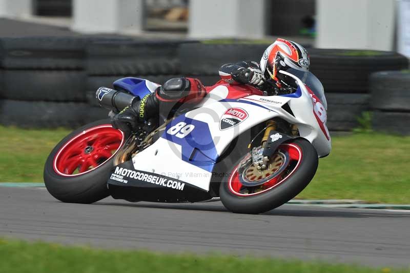 Motorcycle action photographs;anglesey circuit;anglesey trackday photographs;event digital images;eventdigitalimages;no limits trackday;oulton park circuit cheshire;peter wileman photography;trackday;trackday digital images;trackday photos;ty croes circuit wales