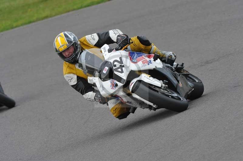 Motorcycle action photographs;anglesey circuit;anglesey trackday photographs;event digital images;eventdigitalimages;no limits trackday;oulton park circuit cheshire;peter wileman photography;trackday;trackday digital images;trackday photos;ty croes circuit wales