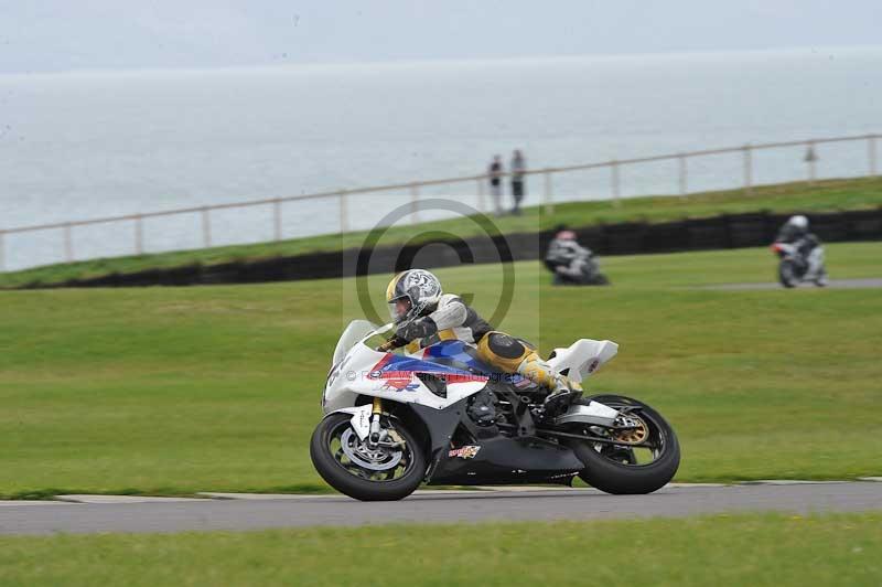 Motorcycle action photographs;anglesey circuit;anglesey trackday photographs;event digital images;eventdigitalimages;no limits trackday;oulton park circuit cheshire;peter wileman photography;trackday;trackday digital images;trackday photos;ty croes circuit wales