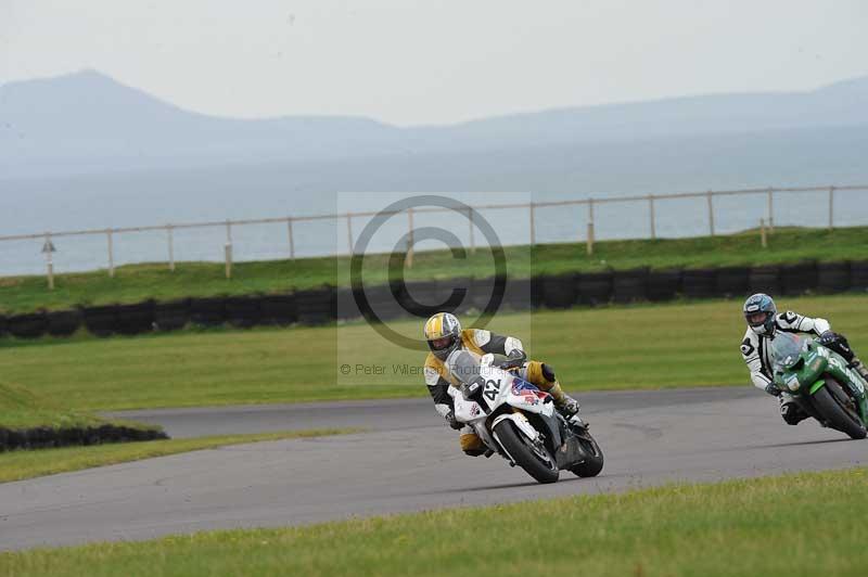 Motorcycle action photographs;anglesey circuit;anglesey trackday photographs;event digital images;eventdigitalimages;no limits trackday;oulton park circuit cheshire;peter wileman photography;trackday;trackday digital images;trackday photos;ty croes circuit wales