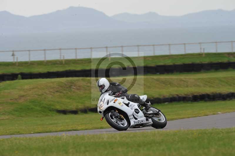 Motorcycle action photographs;anglesey circuit;anglesey trackday photographs;event digital images;eventdigitalimages;no limits trackday;oulton park circuit cheshire;peter wileman photography;trackday;trackday digital images;trackday photos;ty croes circuit wales