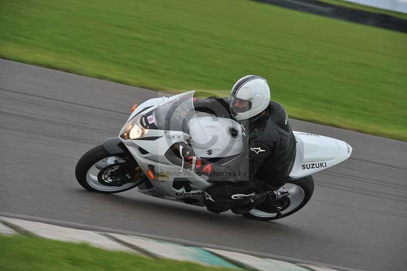 Motorcycle action photographs;anglesey circuit;anglesey trackday photographs;event digital images;eventdigitalimages;no limits trackday;oulton park circuit cheshire;peter wileman photography;trackday;trackday digital images;trackday photos;ty croes circuit wales