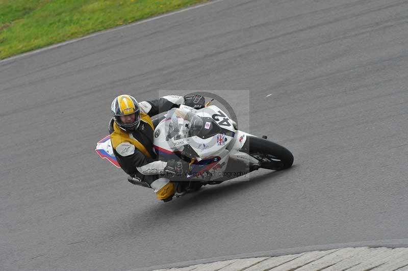 Motorcycle action photographs;anglesey circuit;anglesey trackday photographs;event digital images;eventdigitalimages;no limits trackday;oulton park circuit cheshire;peter wileman photography;trackday;trackday digital images;trackday photos;ty croes circuit wales