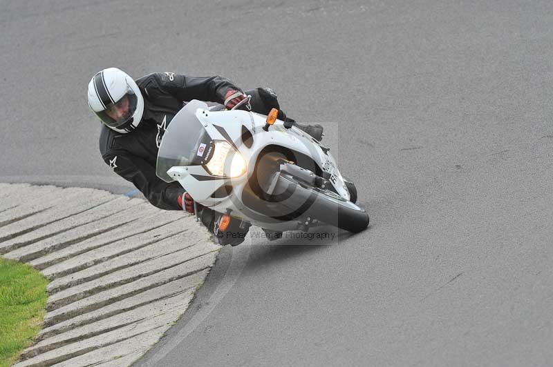 Motorcycle action photographs;anglesey circuit;anglesey trackday photographs;event digital images;eventdigitalimages;no limits trackday;oulton park circuit cheshire;peter wileman photography;trackday;trackday digital images;trackday photos;ty croes circuit wales