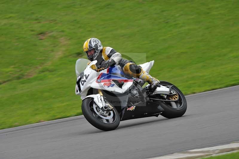 Motorcycle action photographs;anglesey circuit;anglesey trackday photographs;event digital images;eventdigitalimages;no limits trackday;oulton park circuit cheshire;peter wileman photography;trackday;trackday digital images;trackday photos;ty croes circuit wales