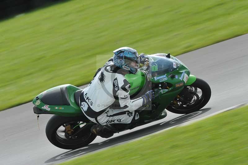 Motorcycle action photographs;anglesey circuit;anglesey trackday photographs;event digital images;eventdigitalimages;no limits trackday;oulton park circuit cheshire;peter wileman photography;trackday;trackday digital images;trackday photos;ty croes circuit wales