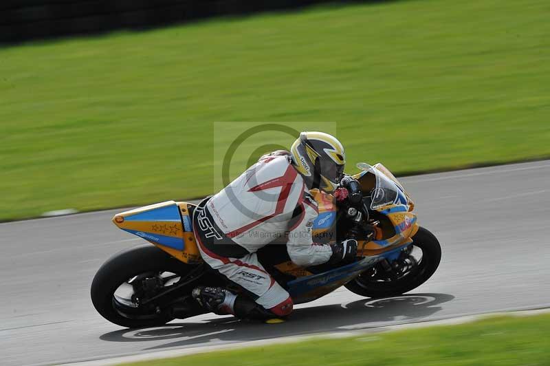 Motorcycle action photographs;anglesey circuit;anglesey trackday photographs;event digital images;eventdigitalimages;no limits trackday;oulton park circuit cheshire;peter wileman photography;trackday;trackday digital images;trackday photos;ty croes circuit wales