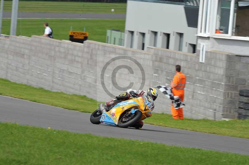 Motorcycle action photographs;anglesey circuit;anglesey trackday photographs;event digital images;eventdigitalimages;no limits trackday;oulton park circuit cheshire;peter wileman photography;trackday;trackday digital images;trackday photos;ty croes circuit wales