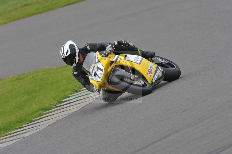 Motorcycle action photographs;anglesey circuit;anglesey trackday photographs;event digital images;eventdigitalimages;no limits trackday;oulton park circuit cheshire;peter wileman photography;trackday;trackday digital images;trackday photos;ty croes circuit wales