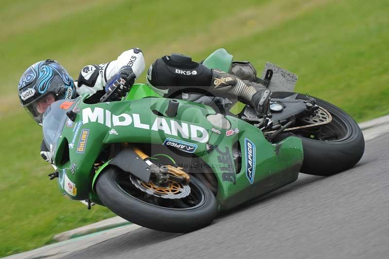 Motorcycle action photographs;anglesey circuit;anglesey trackday photographs;event digital images;eventdigitalimages;no limits trackday;oulton park circuit cheshire;peter wileman photography;trackday;trackday digital images;trackday photos;ty croes circuit wales