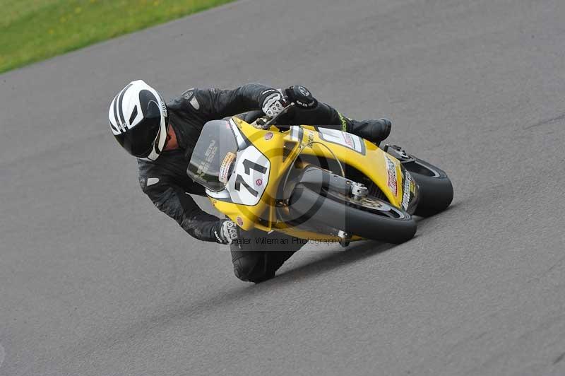 Motorcycle action photographs;anglesey circuit;anglesey trackday photographs;event digital images;eventdigitalimages;no limits trackday;oulton park circuit cheshire;peter wileman photography;trackday;trackday digital images;trackday photos;ty croes circuit wales