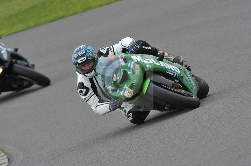 Motorcycle action photographs;anglesey circuit;anglesey trackday photographs;event digital images;eventdigitalimages;no limits trackday;oulton park circuit cheshire;peter wileman photography;trackday;trackday digital images;trackday photos;ty croes circuit wales