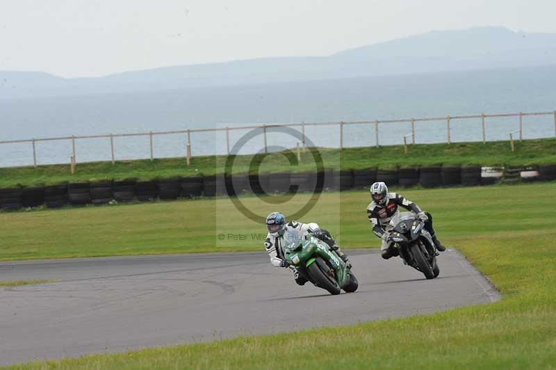 Motorcycle action photographs;anglesey circuit;anglesey trackday photographs;event digital images;eventdigitalimages;no limits trackday;oulton park circuit cheshire;peter wileman photography;trackday;trackday digital images;trackday photos;ty croes circuit wales