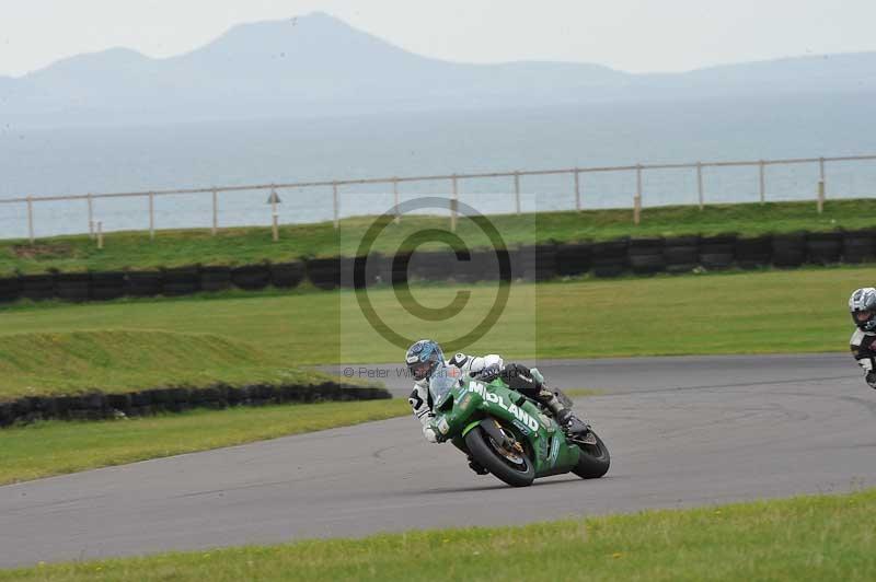 Motorcycle action photographs;anglesey circuit;anglesey trackday photographs;event digital images;eventdigitalimages;no limits trackday;oulton park circuit cheshire;peter wileman photography;trackday;trackday digital images;trackday photos;ty croes circuit wales