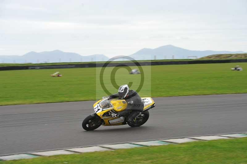 Motorcycle action photographs;anglesey circuit;anglesey trackday photographs;event digital images;eventdigitalimages;no limits trackday;oulton park circuit cheshire;peter wileman photography;trackday;trackday digital images;trackday photos;ty croes circuit wales