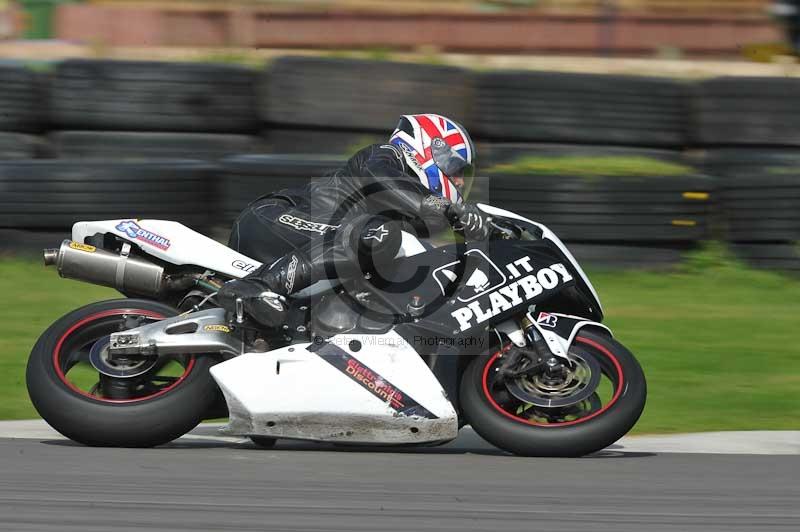 Motorcycle action photographs;anglesey circuit;anglesey trackday photographs;event digital images;eventdigitalimages;no limits trackday;oulton park circuit cheshire;peter wileman photography;trackday;trackday digital images;trackday photos;ty croes circuit wales