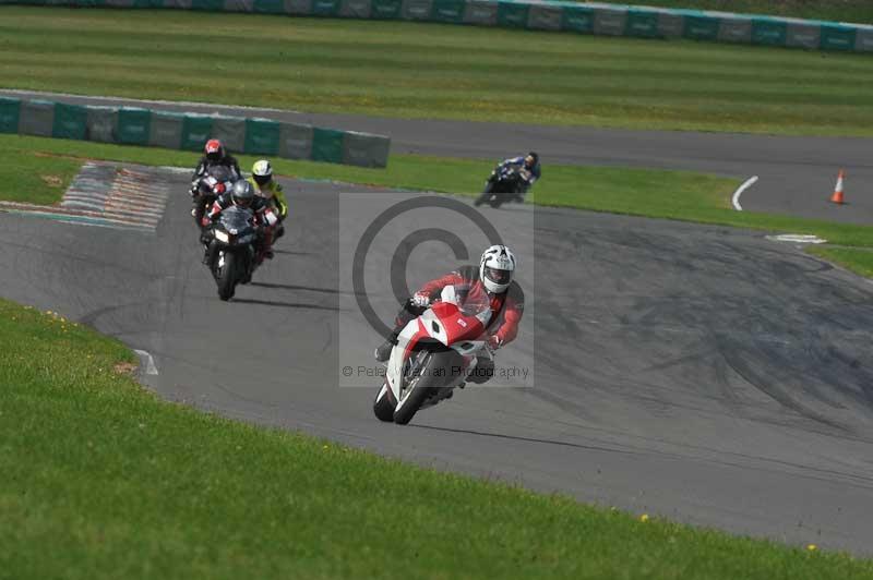 Motorcycle action photographs;anglesey circuit;anglesey trackday photographs;event digital images;eventdigitalimages;no limits trackday;oulton park circuit cheshire;peter wileman photography;trackday;trackday digital images;trackday photos;ty croes circuit wales