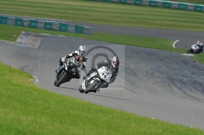 Motorcycle action photographs;anglesey circuit;anglesey trackday photographs;event digital images;eventdigitalimages;no limits trackday;oulton park circuit cheshire;peter wileman photography;trackday;trackday digital images;trackday photos;ty croes circuit wales