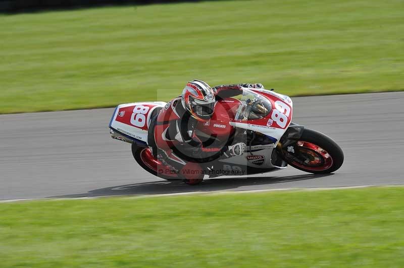 Motorcycle action photographs;anglesey circuit;anglesey trackday photographs;event digital images;eventdigitalimages;no limits trackday;oulton park circuit cheshire;peter wileman photography;trackday;trackday digital images;trackday photos;ty croes circuit wales