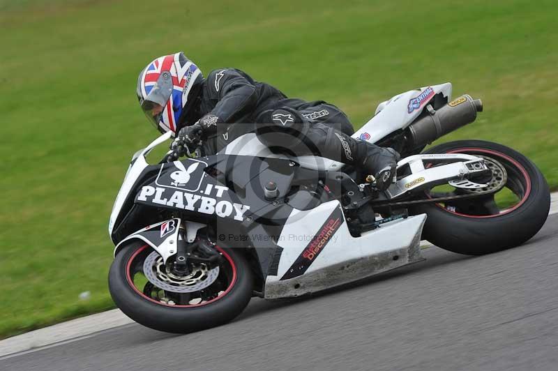 Motorcycle action photographs;anglesey circuit;anglesey trackday photographs;event digital images;eventdigitalimages;no limits trackday;oulton park circuit cheshire;peter wileman photography;trackday;trackday digital images;trackday photos;ty croes circuit wales