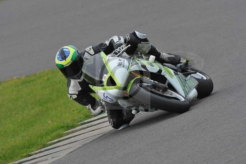 Motorcycle action photographs;anglesey circuit;anglesey trackday photographs;event digital images;eventdigitalimages;no limits trackday;oulton park circuit cheshire;peter wileman photography;trackday;trackday digital images;trackday photos;ty croes circuit wales