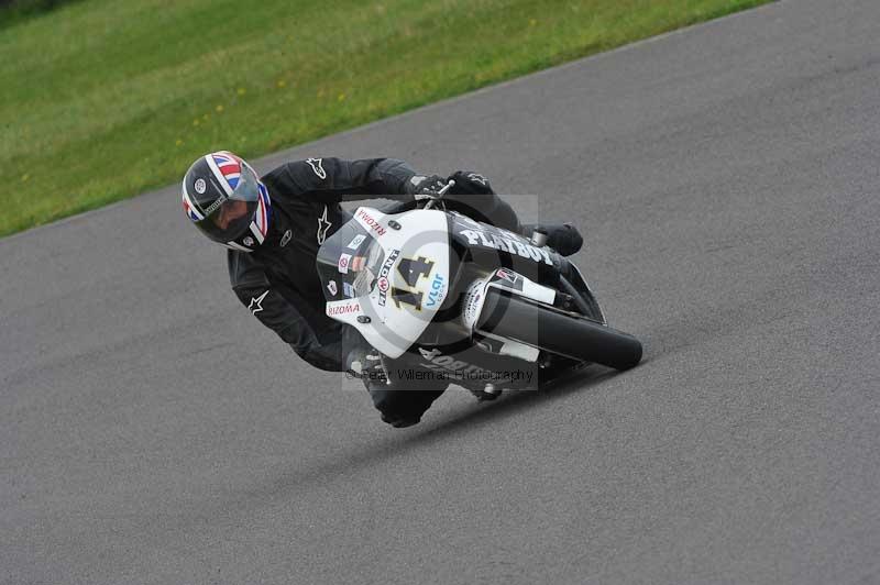 Motorcycle action photographs;anglesey circuit;anglesey trackday photographs;event digital images;eventdigitalimages;no limits trackday;oulton park circuit cheshire;peter wileman photography;trackday;trackday digital images;trackday photos;ty croes circuit wales